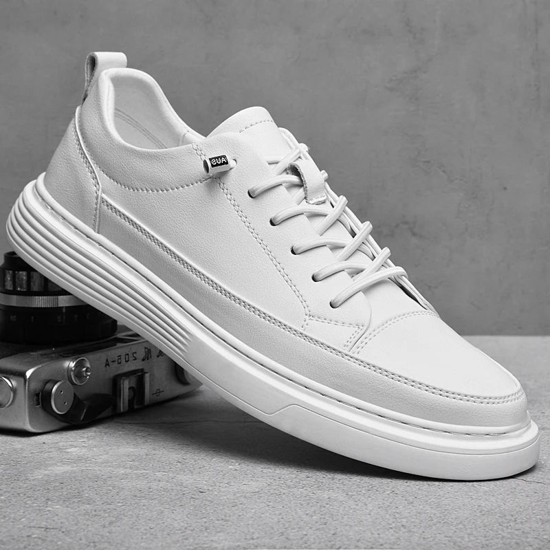 Men’s Low-Top Sneakers with Tonal Stitching and Lace-Up Closure